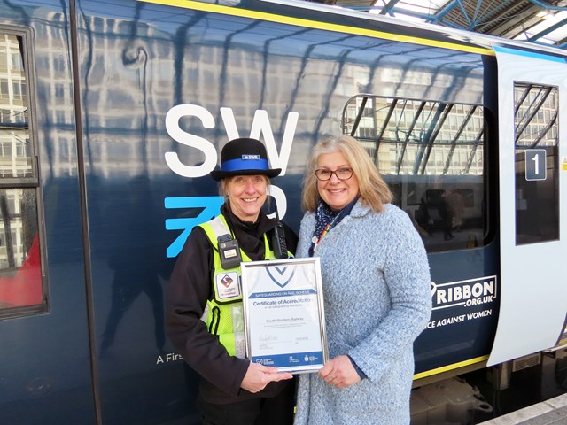 Safeguarding on Rail 3 2024: Jacqui Turner – Rail Community Officer Team Leader (L) and Allison Charman – Workforce Safeguarding Coordinator (R)
