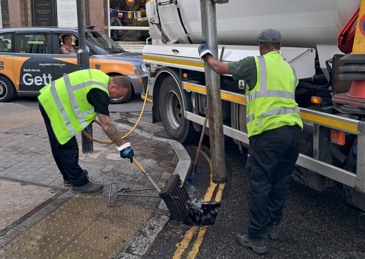 Drain clearage operation taking place in Angel