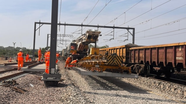Rail upgrades mean no trains between Bedford and London over two weekends: Switches and crossings work cropped