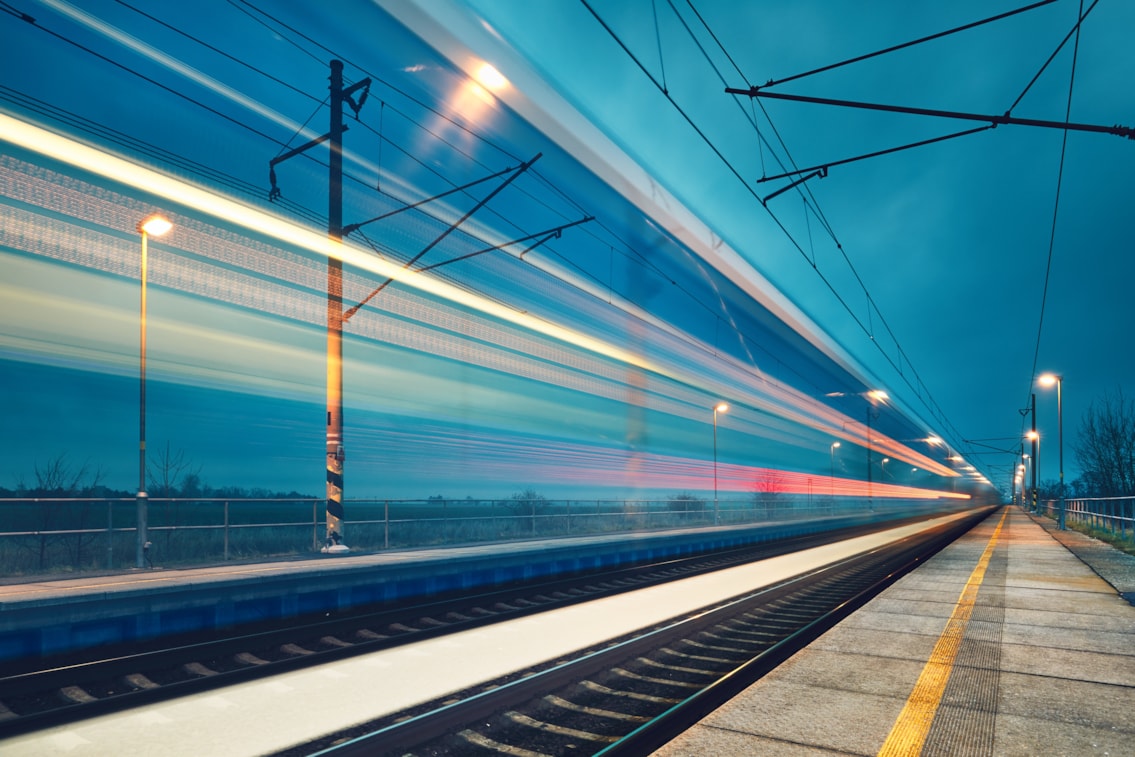 EMBARGO: 00:01hrs THURSDAY 26th Major boost for rail passengers: Say “goodbye” to mobile signal blackspots!: Reach pic 2