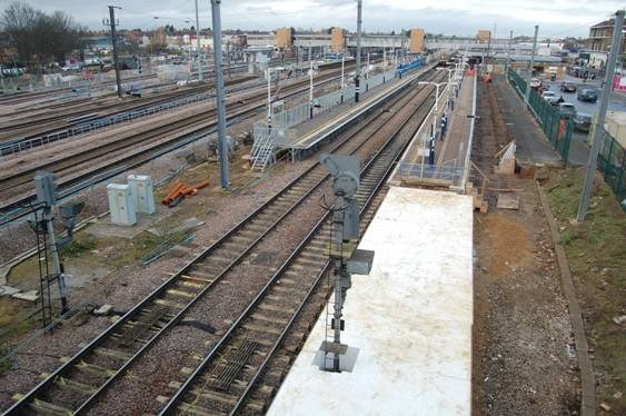 progress with new bay platform1 at Peterborough: 18 Dec 2013