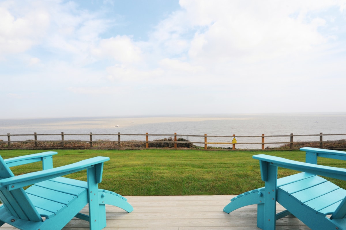 Corton Coastal Village Bedrooms - Clifftop Lodge