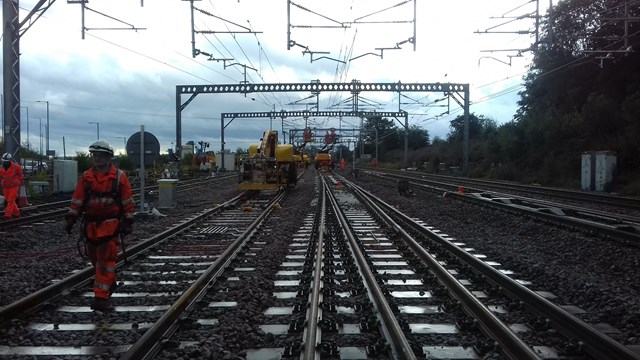 Normal service resumes following successful delivery of Rutherglen works: 30 July OLE work at Rutherglen