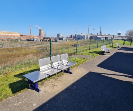 Scunthorpe station benches donation (2)