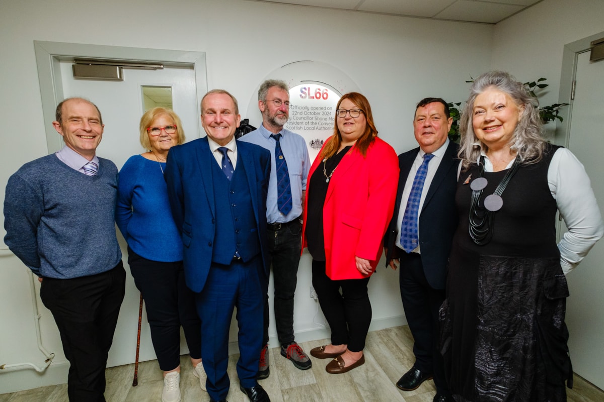 Cllr Shona Morrison and Cllr Stephen Heddle with Cllrs Douglas Reid, Jim McMahon, Maureen McKay, Neill Watts and June Kyle