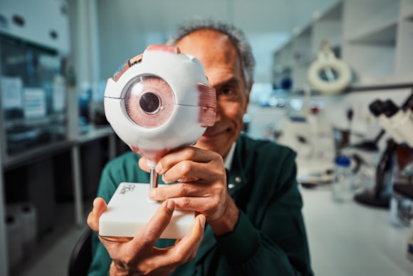 - AI software tool aims to use high street eye tests to spot dementia risk: BaljeanDhillon  13. CREDIT andrewperry.co.uk Edinburgh Innovations