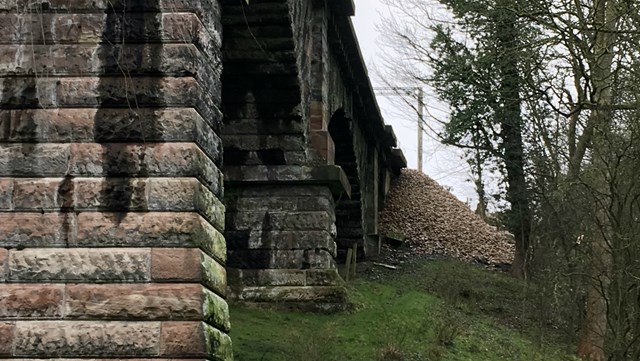 380 tonnes of stone to reinforce landslip at Dutton Viaduct near Warrington