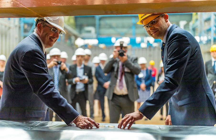 Saga’s keel-laying for second new ship Spirit of Adventure‘ heralds a new era in Saga’s history’: Kiellegung Spirit of Adventure MG 0901