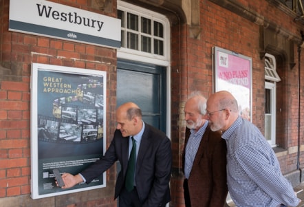 SWNS GWR WESTBURY-39