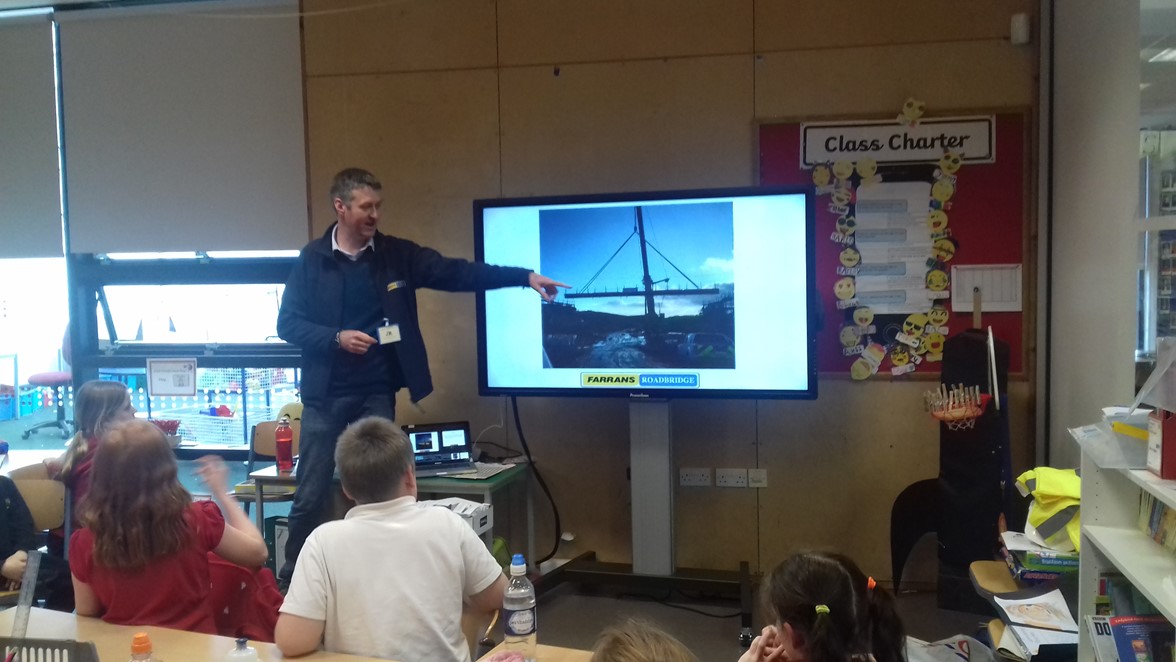 Dalry Primary, visit David Jones, Environmental Manager of Farrans Roadbridge Joint Venture