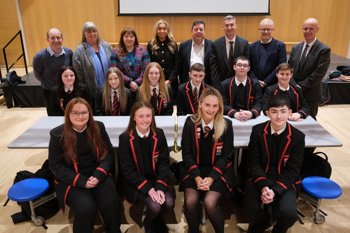 Cllr Reid with Cllrs Watts, L Mabon and Cowan, Acting HT Mrs Buchanan, Cllr G Barton, Andrew Kennedy and Graham McGinn with the school captains