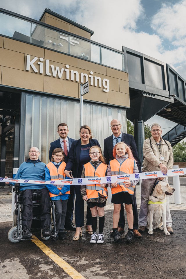 Kilwinning bridges accessibility gap: Kilwinning Access for All 1