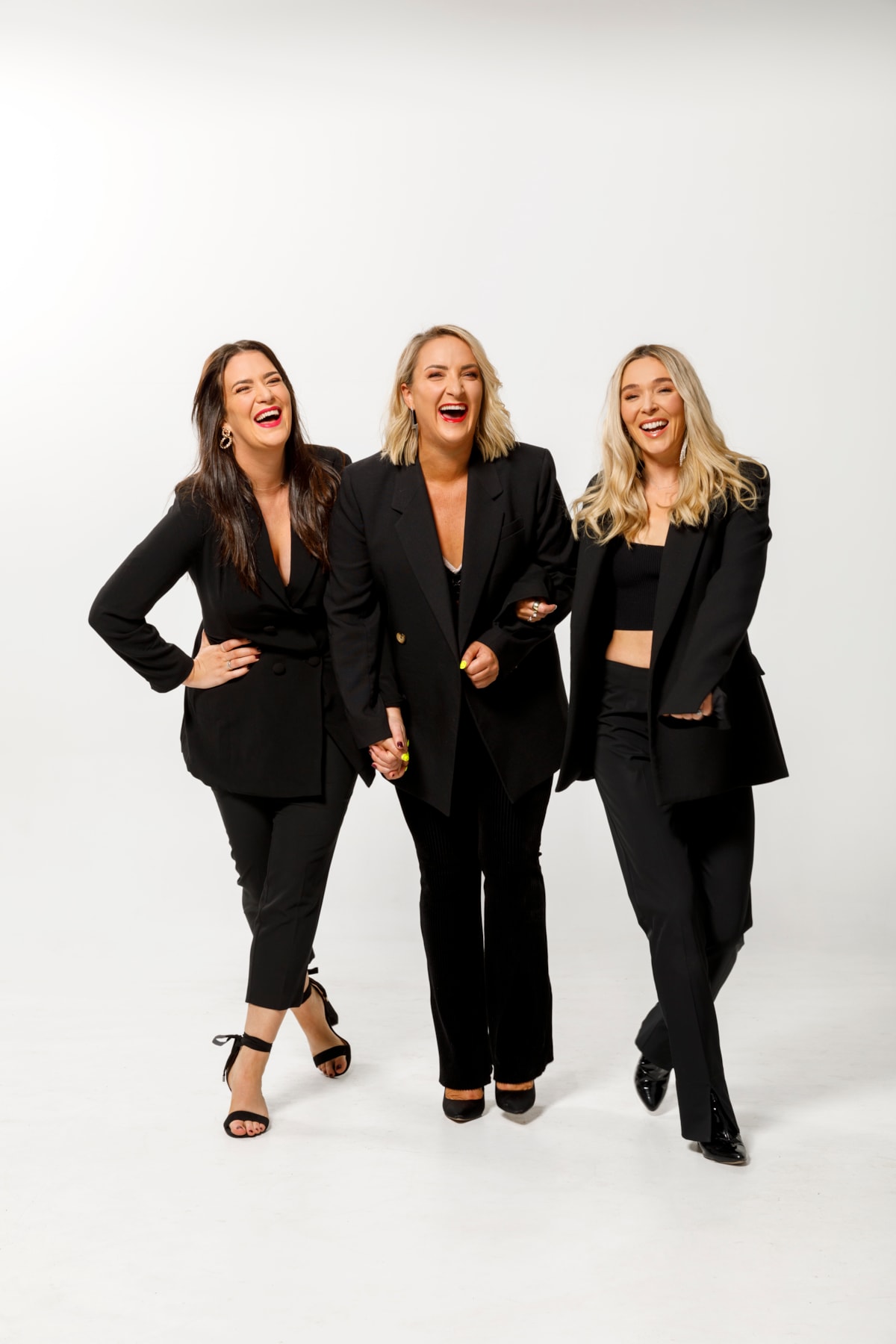 The Girls Uninterrupted and Kiwi Yarns Press Shot-4