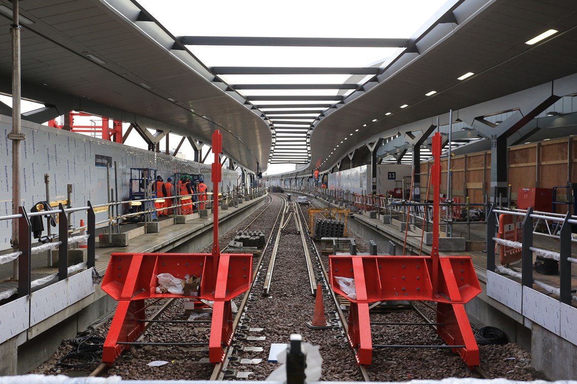 Finishing touches put to the new platforms (10 and 11) at London Bridge: Finishing touches put to the new platforms (10 and 11) at London Bridge - part of the Thameslink Programme