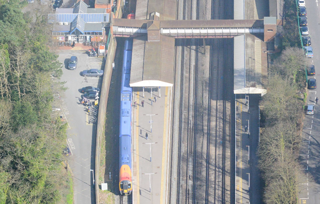 Three days of work to remove speed restrictions planned for main line in Surrey this August – speeding up trains and improving reliability for customers: Weybridge in the sun-2