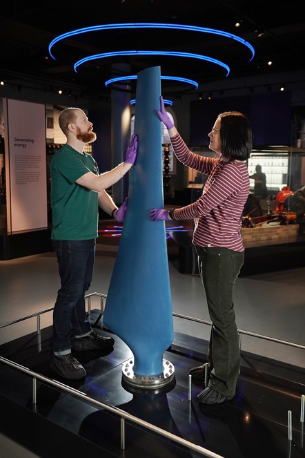 Curator Ellie Swinbank and conservator Alex Walton install the Nova tidal turbine blade at the National Museum of Scotland. Image © Stewart Attwood (3)