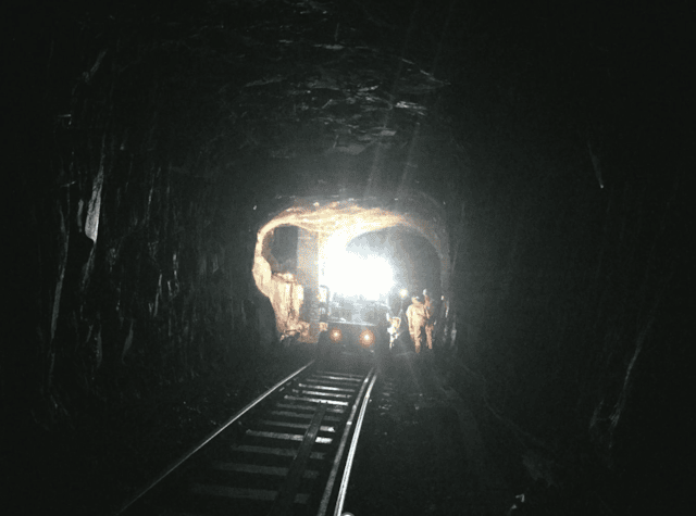 Ffestiniog tunnel Network Rail teams at work, 2021 credit NR: Ffestiniog tunnel Network Rail teams at work, 2021 credit NR