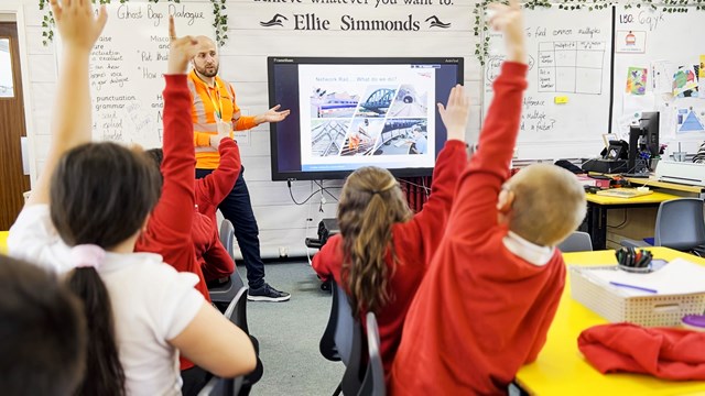 Network Rail Community Safety Manager Chris McLaughlin giving rail safety lesson: Network Rail Community Safety Manager Chris McLaughlin giving rail safety lesson