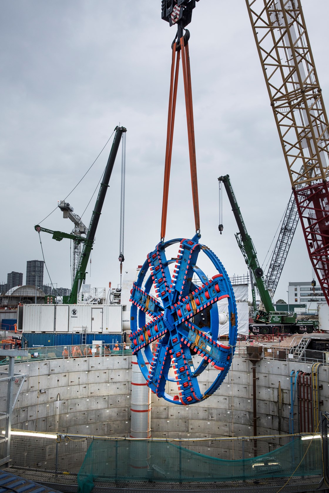 Cutterhead of TBM Emily lowered into Ancilery Shaft at Victoria Road Crossover Box