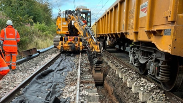 Key railway upgrades taking place in the Coventry area this weekend: Network Rail engineers improving drainage near Coventry