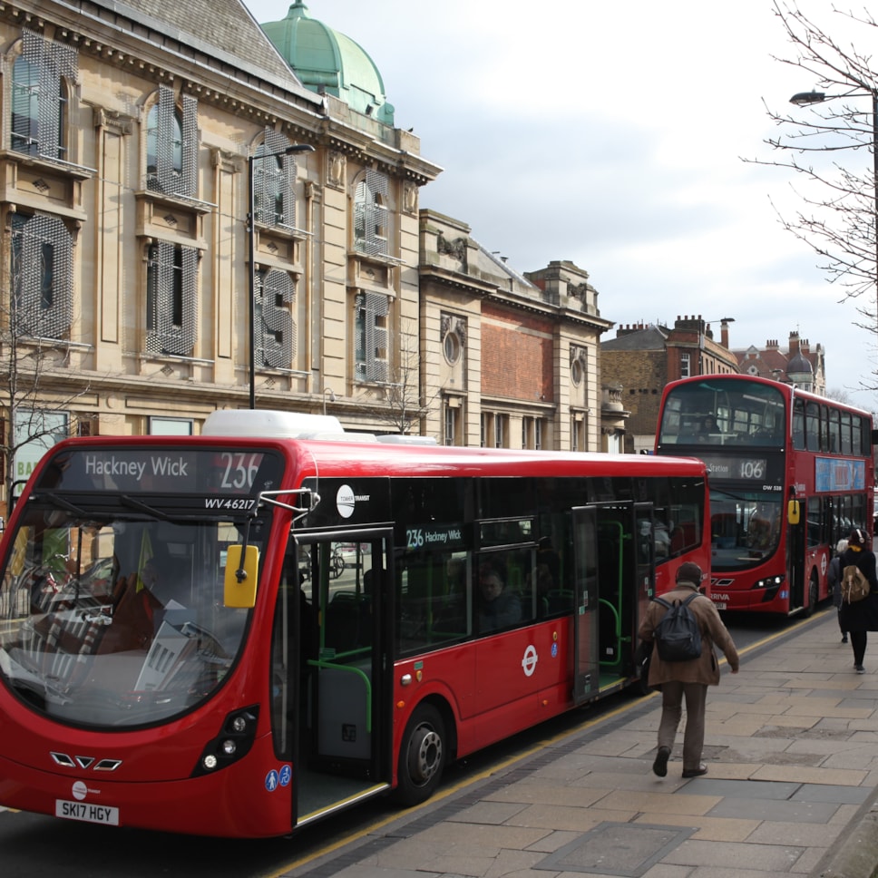 Bus-square-1