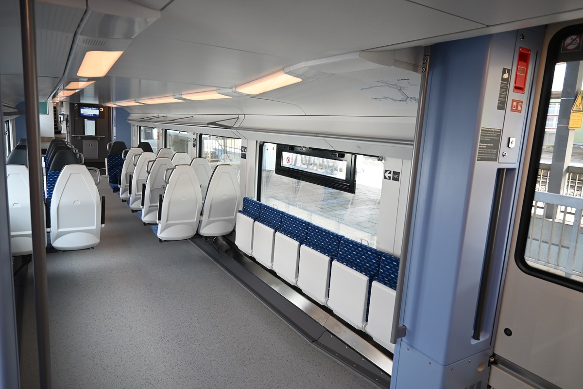 Go-Ahead Siemens trains - Germany - interior