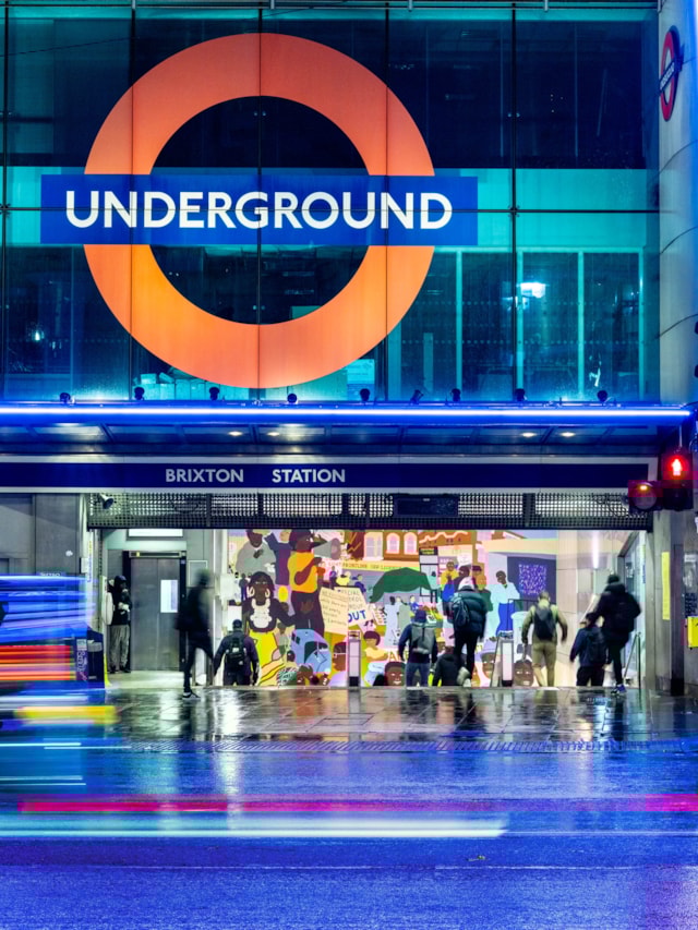 Rudy Loewe, The Congregation, 2025. Brixton Underground station. Commissioned by Art on the Underground. Photo -  Angus Mill (4)