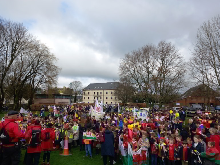 Popular parade sees hundreds celebrate St David’s Day