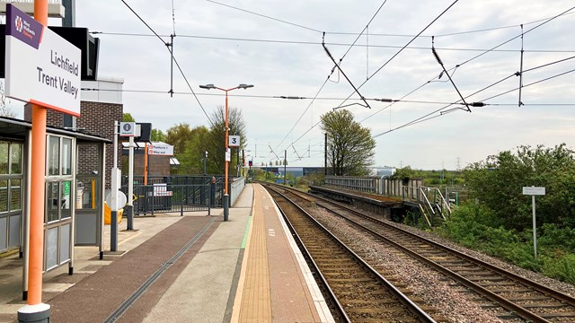 Temporary end of the line in Lichfield for Cross City passengers: Lichfield Trent Valley - platform 3 - 1
