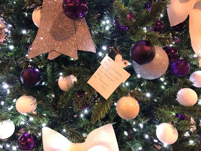 Christmas tree label